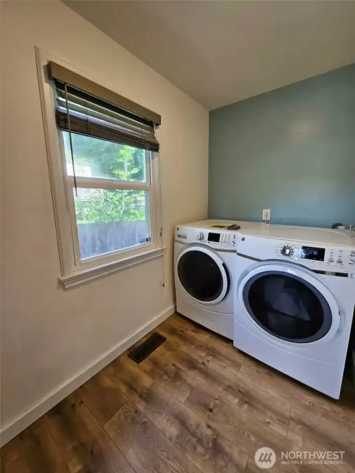 laundry room/mud room
