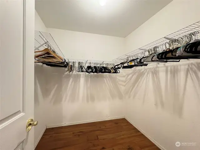 Walk-in Closet