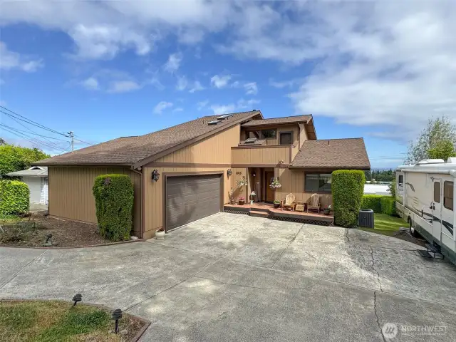 NW Contemporary Home