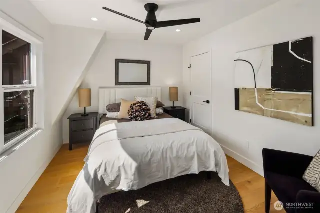 2nd Floor bedroom
