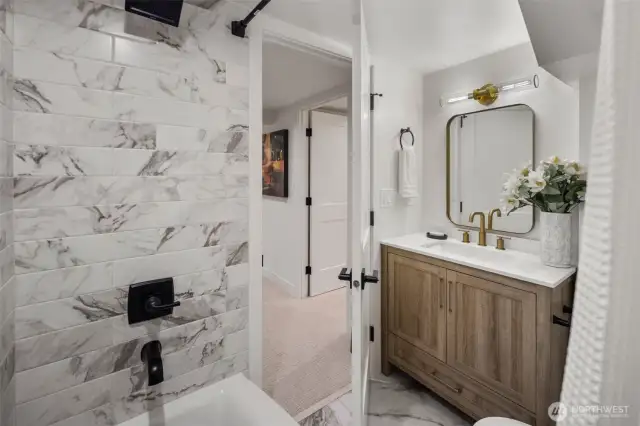 Full Size Basement Bath.