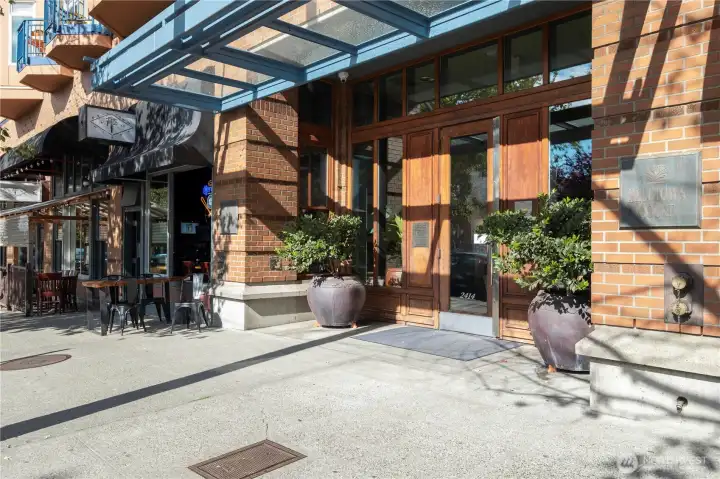 Lobby entrance on 1st Ave