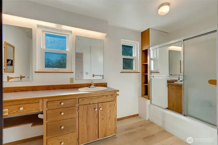 3rd floor bathroom
