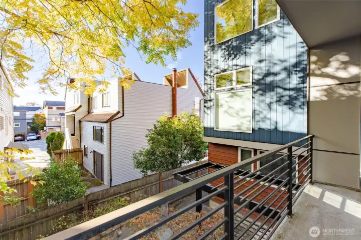 2nd floor balcony