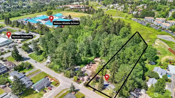 Close proximity to schools, parks, Valley Medical Center, Family First Community Center, dining, Renton Landing/Southport, major freeways and so much more!