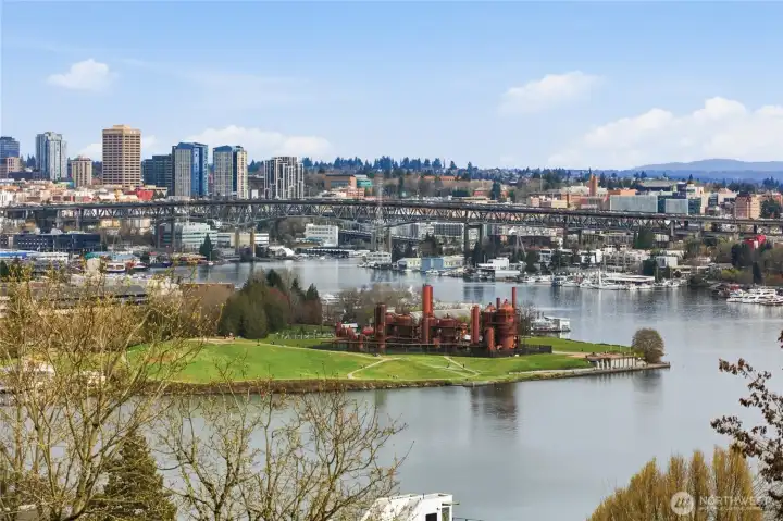 Close up view of Lake Union and Gas Works Park.