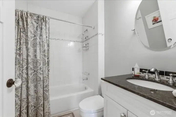 Main full bath with georgeous tile work