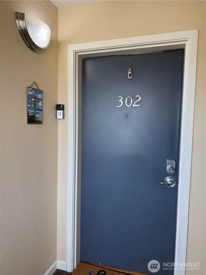 3rd floor front door