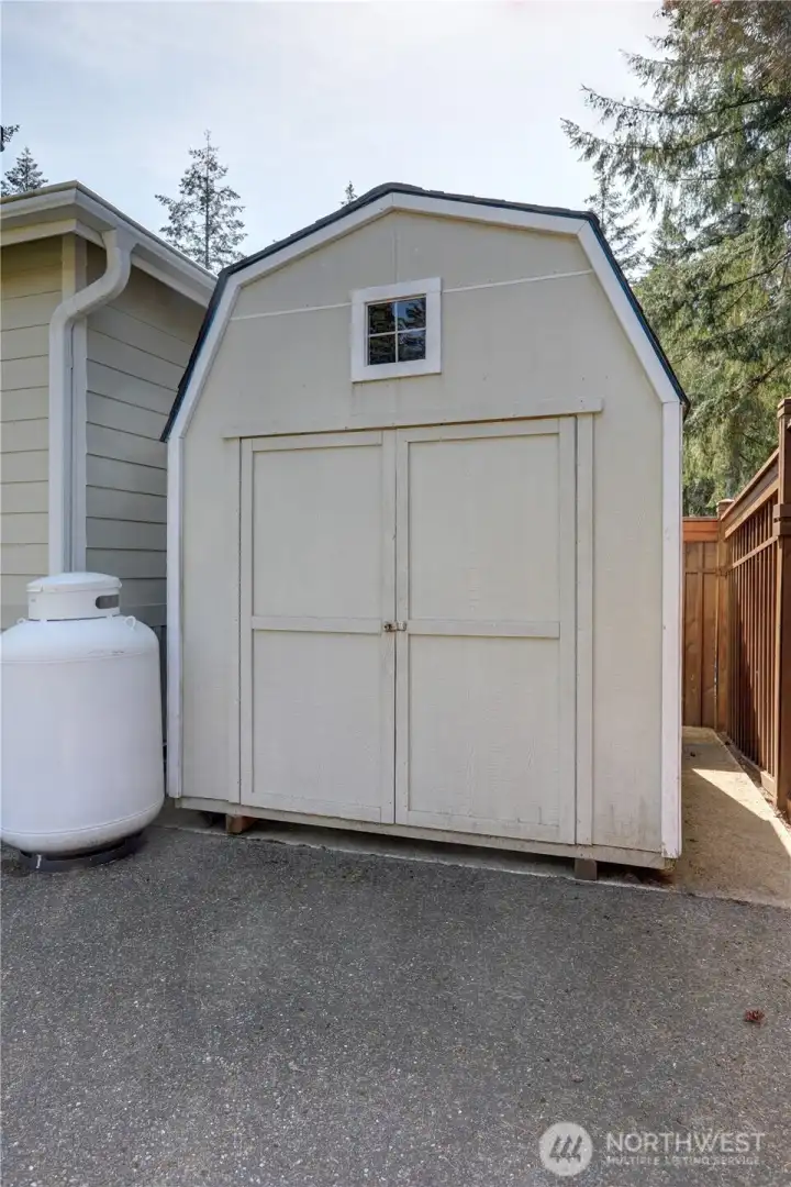 8' x 10' storage shed