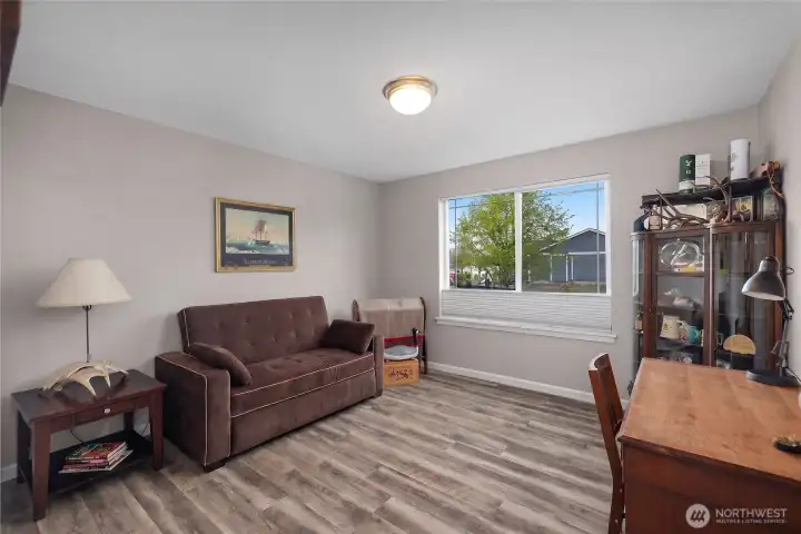 BR 3. Create a flexible office, guest room, or hobby space in this well-sized secondary bedroom. BR 3. Create a flexible office, guest room, or hobby space in this well-sized secondary bedroom.