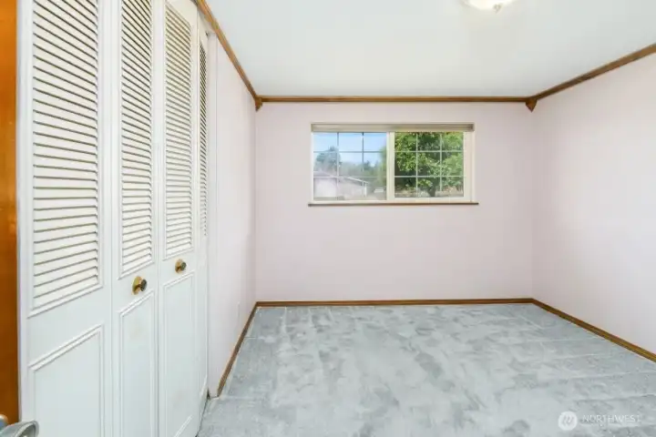 Virtually de-staged