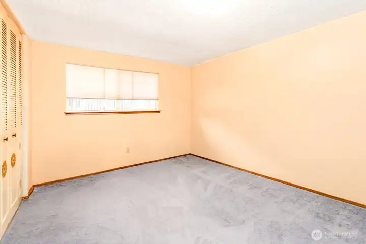 Virtually de-staged