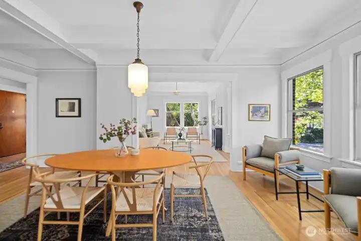 Love the wide opening between the gathering spaces.