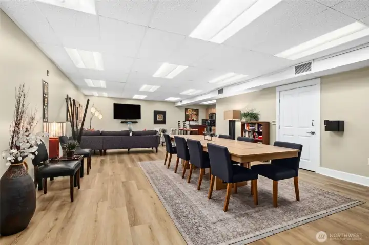 The HOA board meeting are held here, but come on in to play Mah Jong, poker or serve your guests a special  holiday feast.