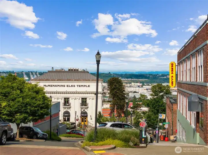 The elgantly restored McMenamins Elks Temple is home to a charmming hotel and four restaurants. And it's only two minutes from your door!