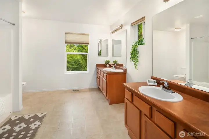 Two Vanities in Large Primary Bathroom