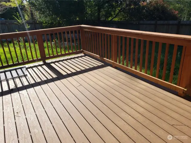 Trex deck for front yard grilling