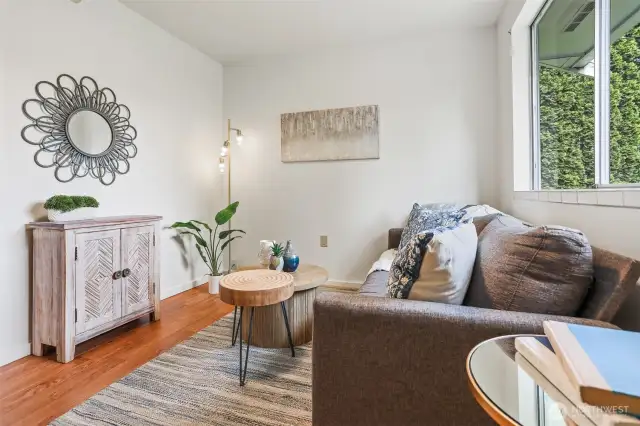 The cozy living room.