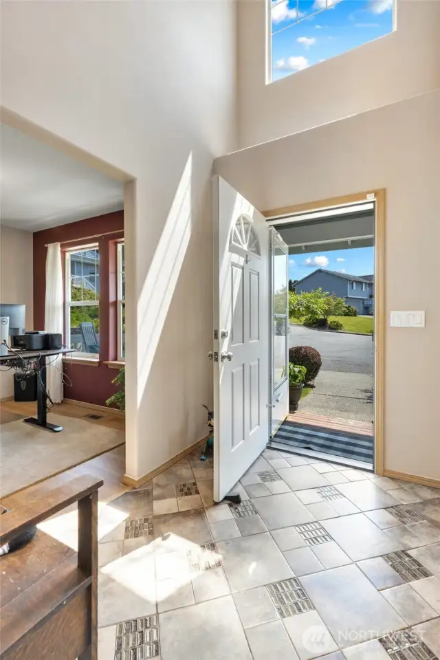 Come on in! Take a look around!