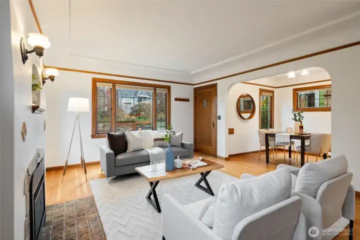 Perfect layout for lounging or entertaining