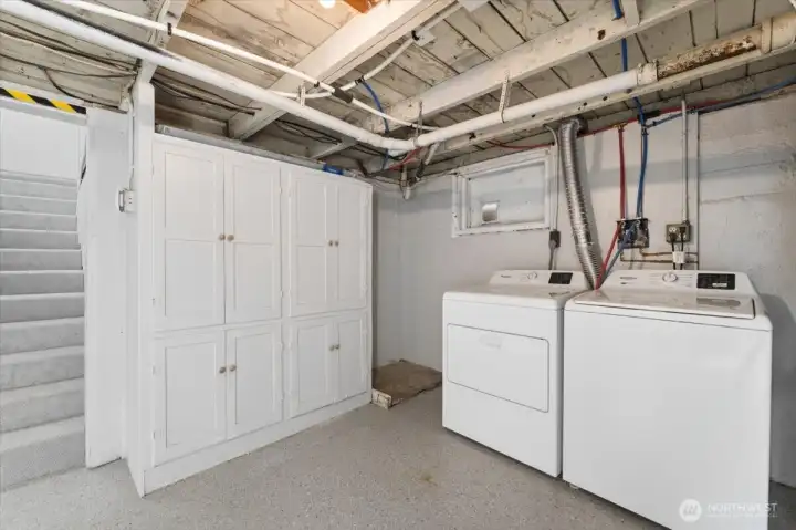 Downstairs basement with laundry