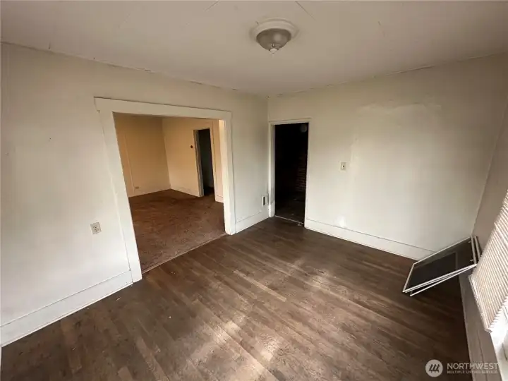 Dining room looking toward living rm and Kitchen