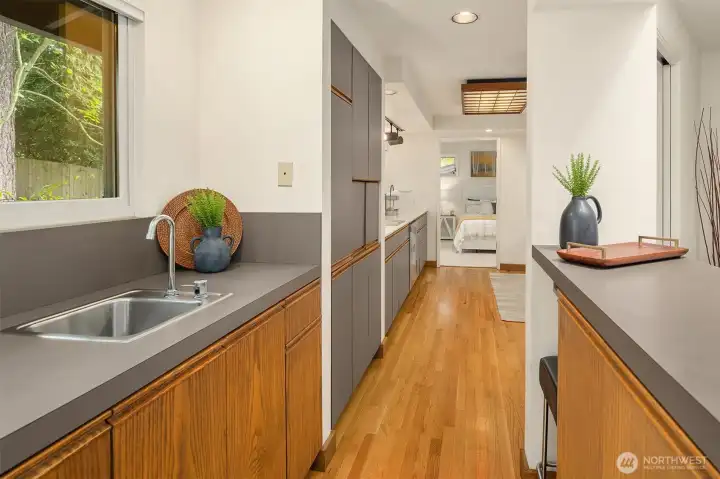 Serving Bar with prep sink.