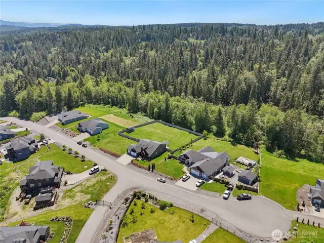 Lookat the size of that back yard! Enjoy the fully enclosed yard surrounded by a 5.5' high quality fence.