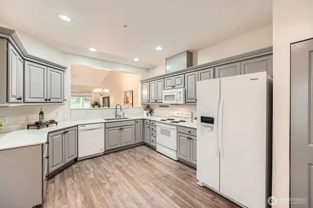 Updated kitchen with brand new fridge, even has a insta hot!