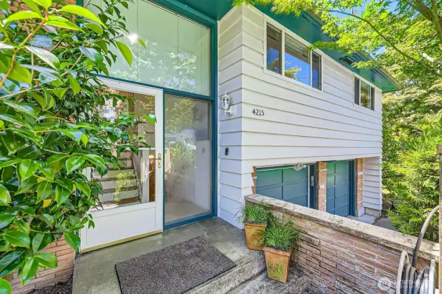 Fully Fenced Front yard and garden creates private front porch setting