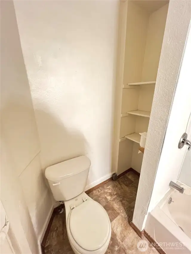 Full Bathroom - Upstairs