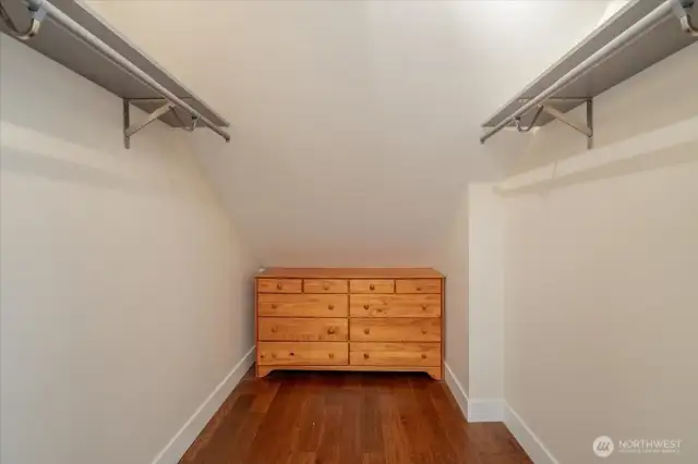 Walk In Closet