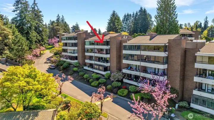 Top floor unit (see red arrow).