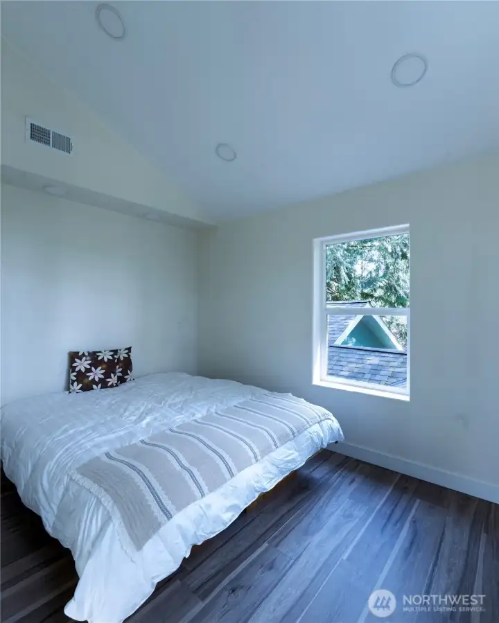 4th bdrm