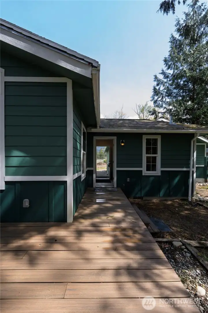 Seamless indoor-outdoor flow creates easy access between your living spaces and the outdoors.