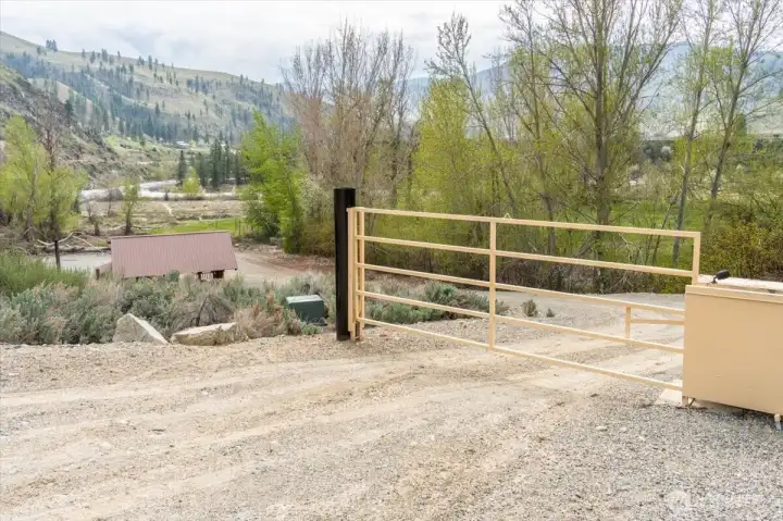 Methow Ranch Phase II gat