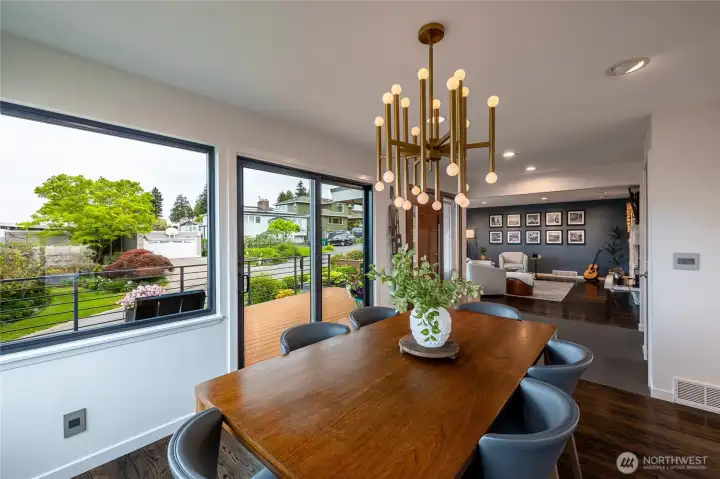 Dining area connects to both the front and back decks Dining area connects to both the front and back decks