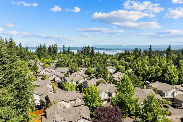 Beautiful community near Mukilteo, Howarth Park and Boeing are walking distance