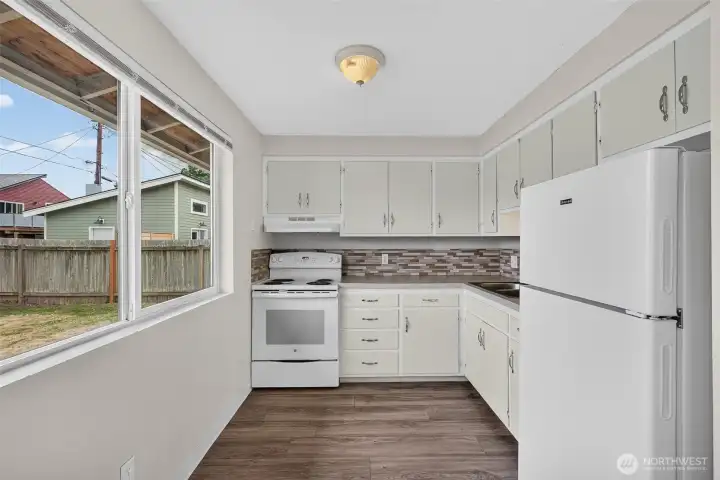 Loots of Natural Light in the Kitchen