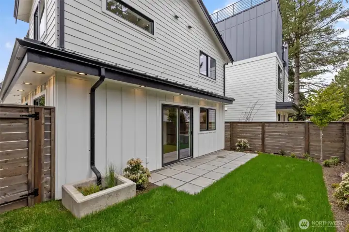 Enjoy summer BBQs on your private patio!