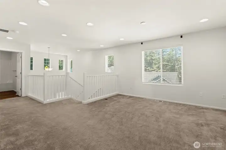 Upper level lofted living space