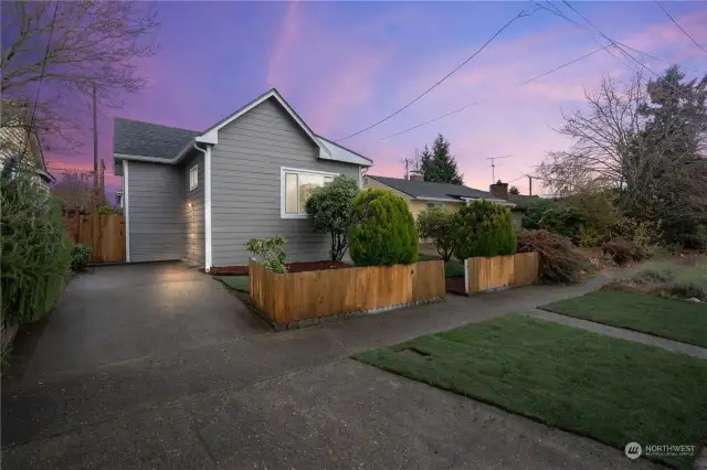 Lovely Street! Sidewalks, Off-Street Parking and Fenced Front Yard.