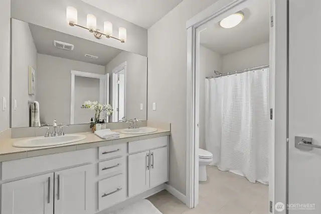 Additional full bath upstairs