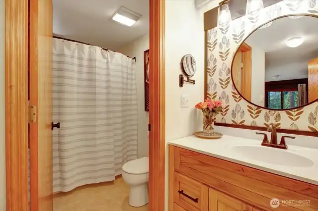 Another pic of the primary bath