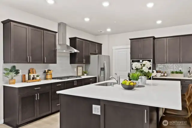 Photo rendering is representational. Actual home is under construction and finishes, elevation, and paint colors may vary. See site agent for details.