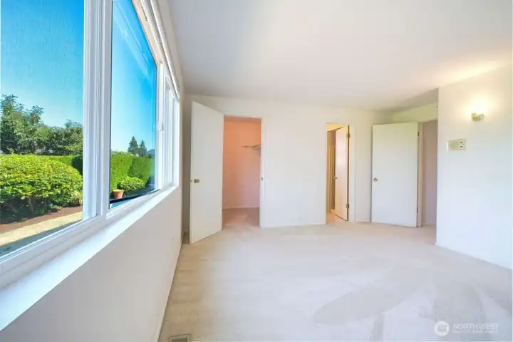 Primary walk in closet