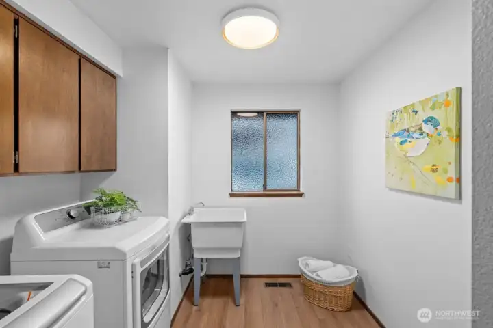Big main floor laundry room with sink