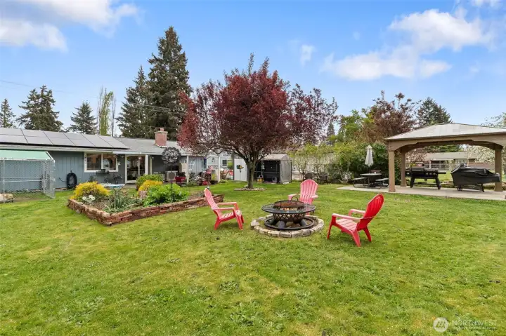 Covered patio, Gazebo and fire pit for easy entertaining