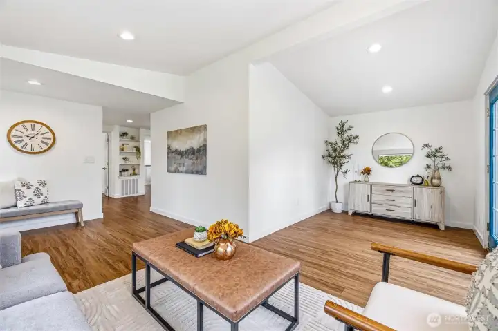 The living area can be configured in several ways.