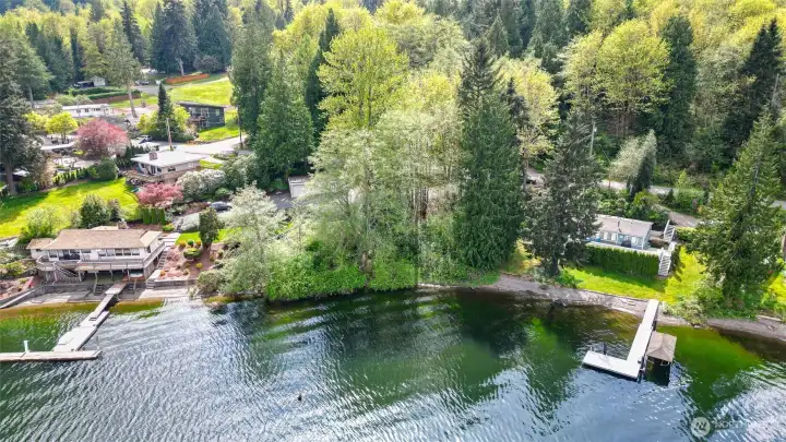 Community Lake Access via a DNR easement just a short walk from the house.